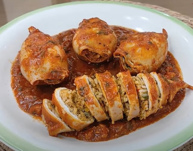 Gevulde Calamares Tomatensaus