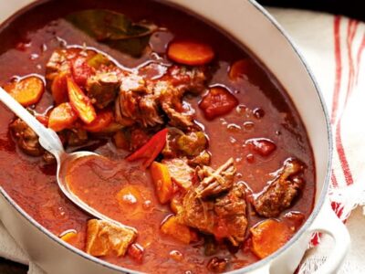 Rundvlees Stoofpotje Recept: Heerlijk & Eenvoudig klaar in 3 stappen!