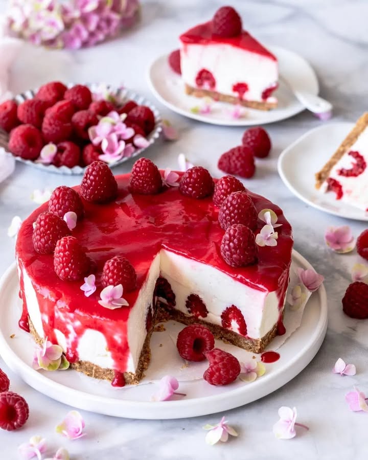 Frambozen Yoghurt Taart