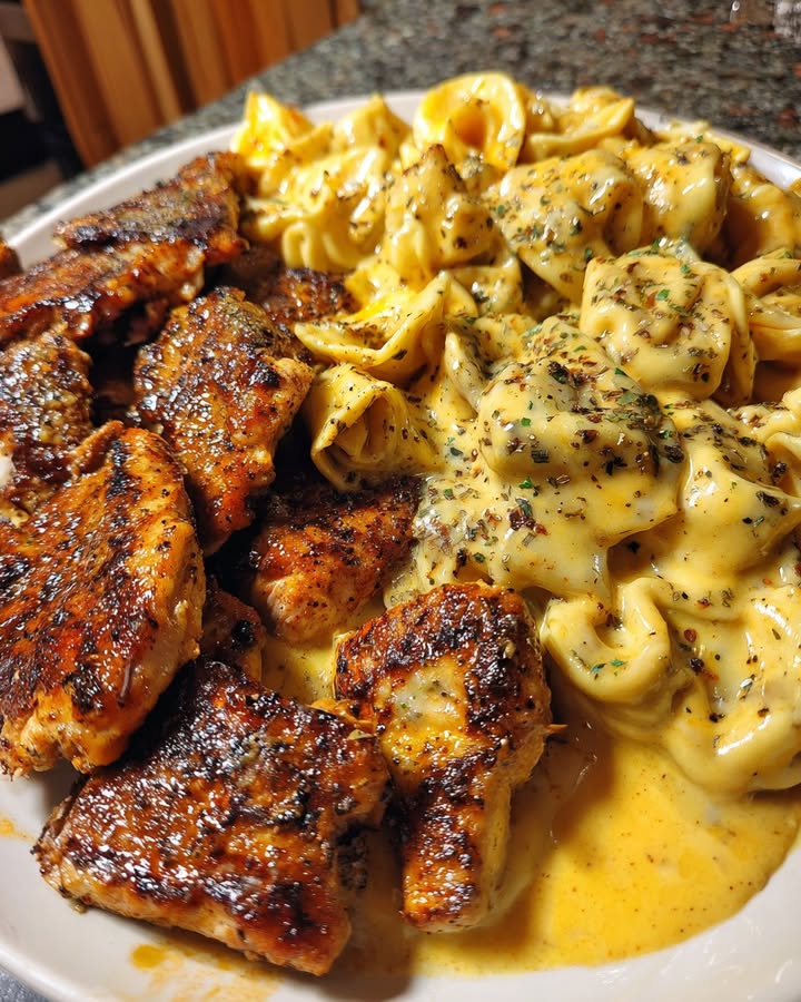 Knoflookboter Kip Tortellini